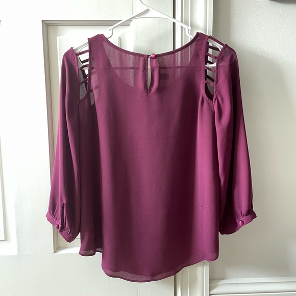 BCX Quarter Sleeve Blouse - Picture 4 of 8